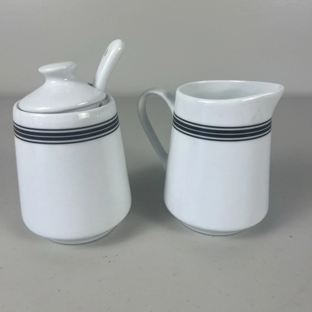 Cafe Collection by Pottery Barn CREAMER & SUGAR‎ BOWL SET